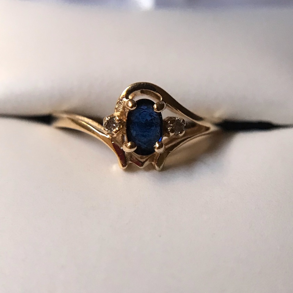Antique 14K Sapphire Diamond Solid Gold Ring - Picture 4 of 15